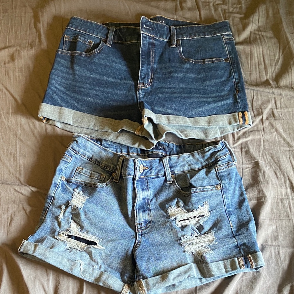 Stylish Blue Denim Women Shorts